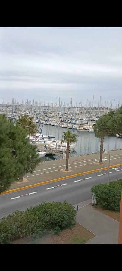 그륏상 Le Clin D'Oeil Sur Le Port. 아파트 외부 사진